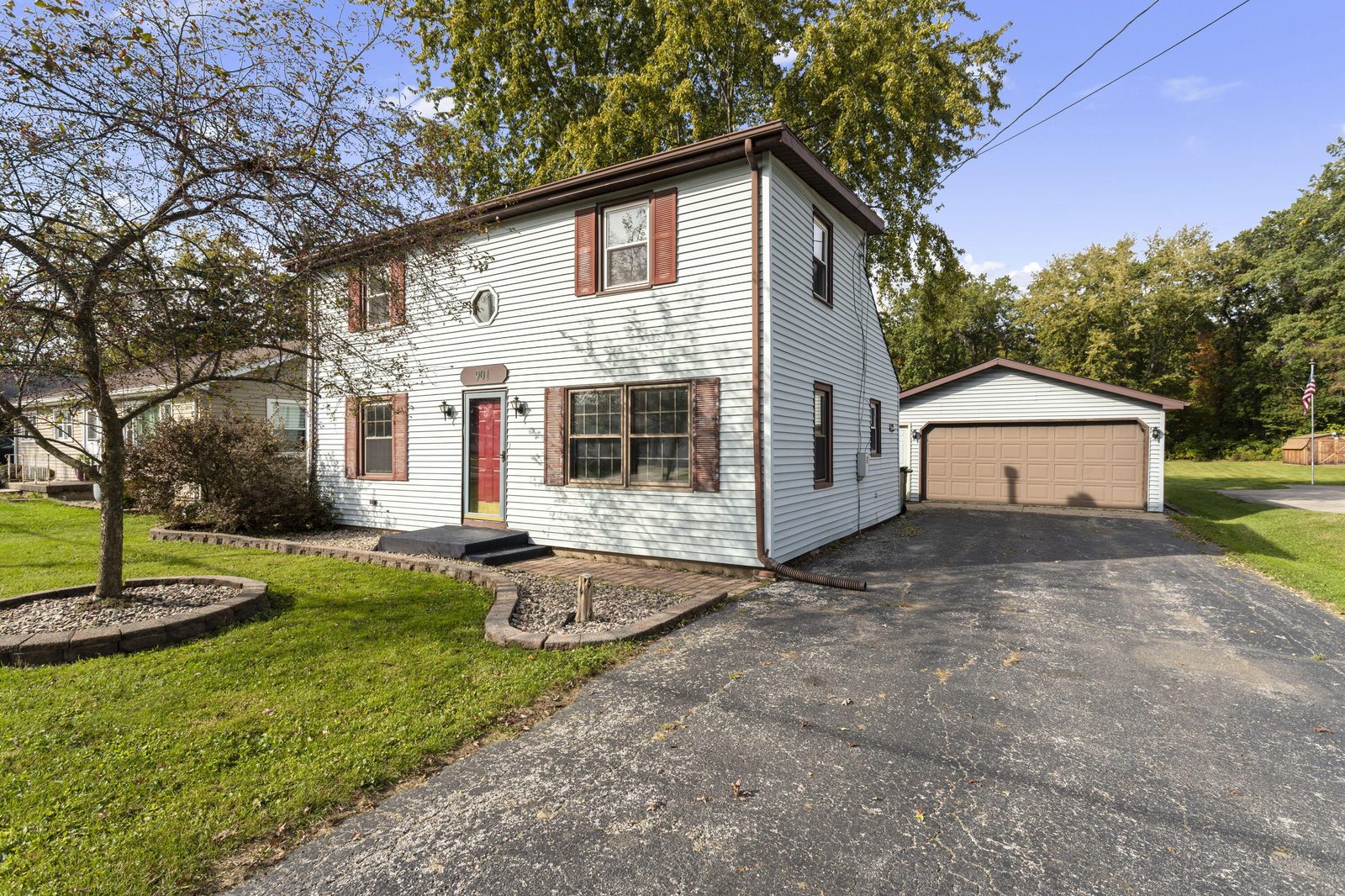 901 Mccord Road photo 2