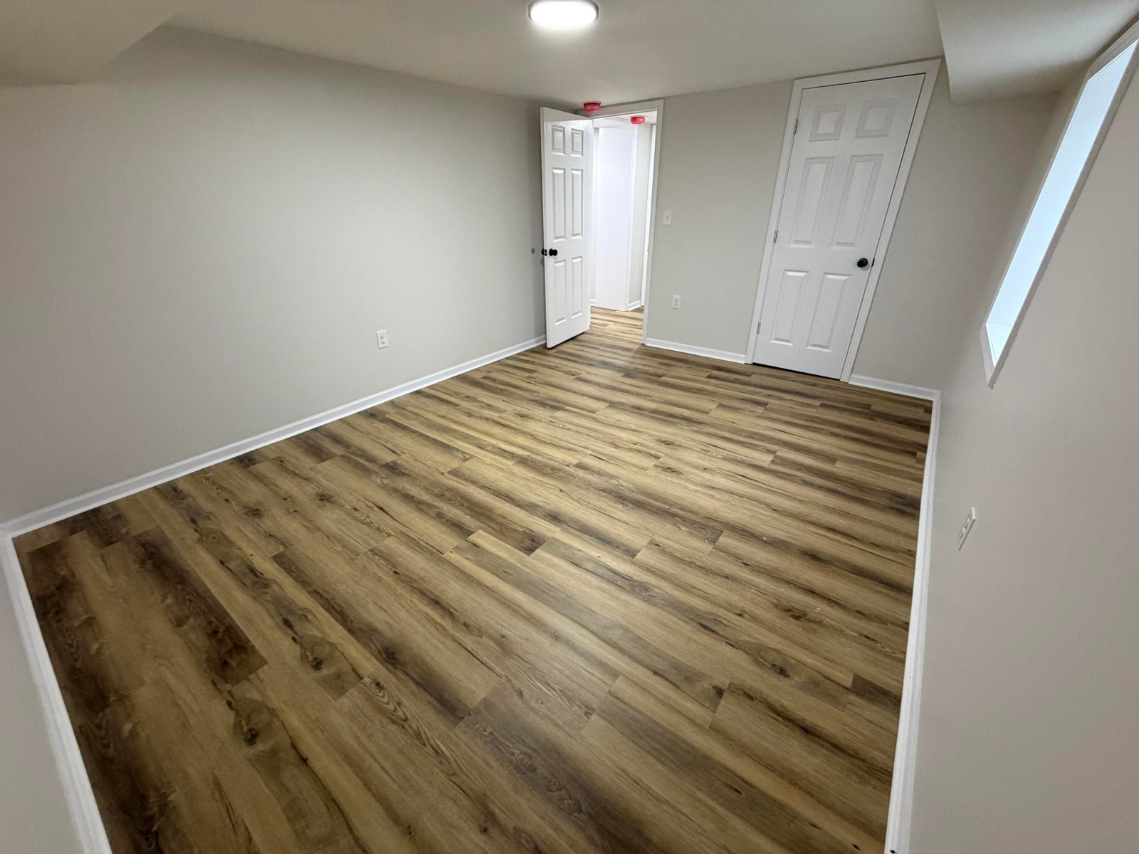 4401 Washington Street photo 15