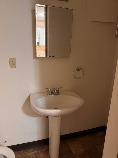 1317 Dekalb Street photo 5
