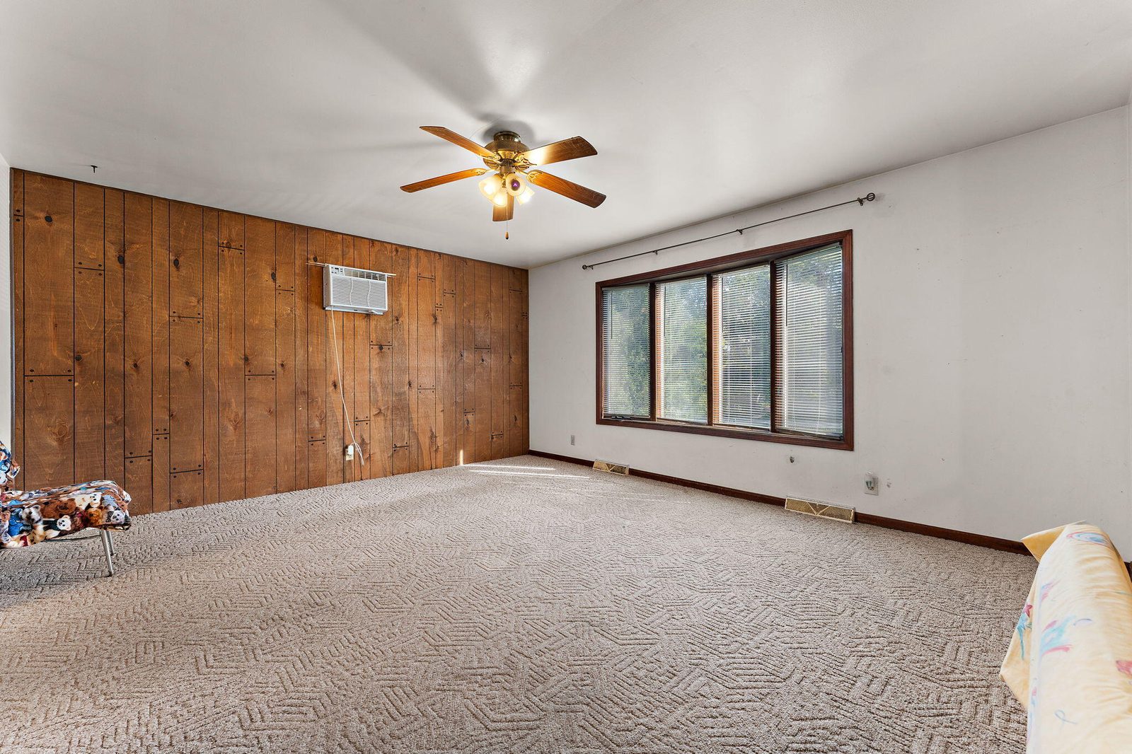 938 N 400 photo 5