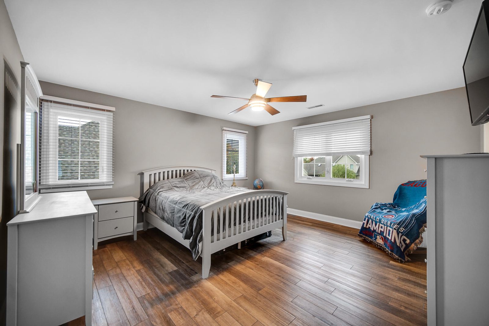 1517 Knighthood Drive photo 15