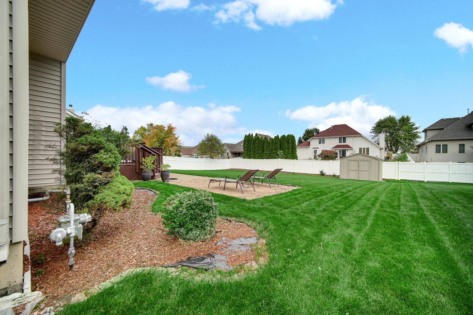 1517 Knighthood Drive photo 19