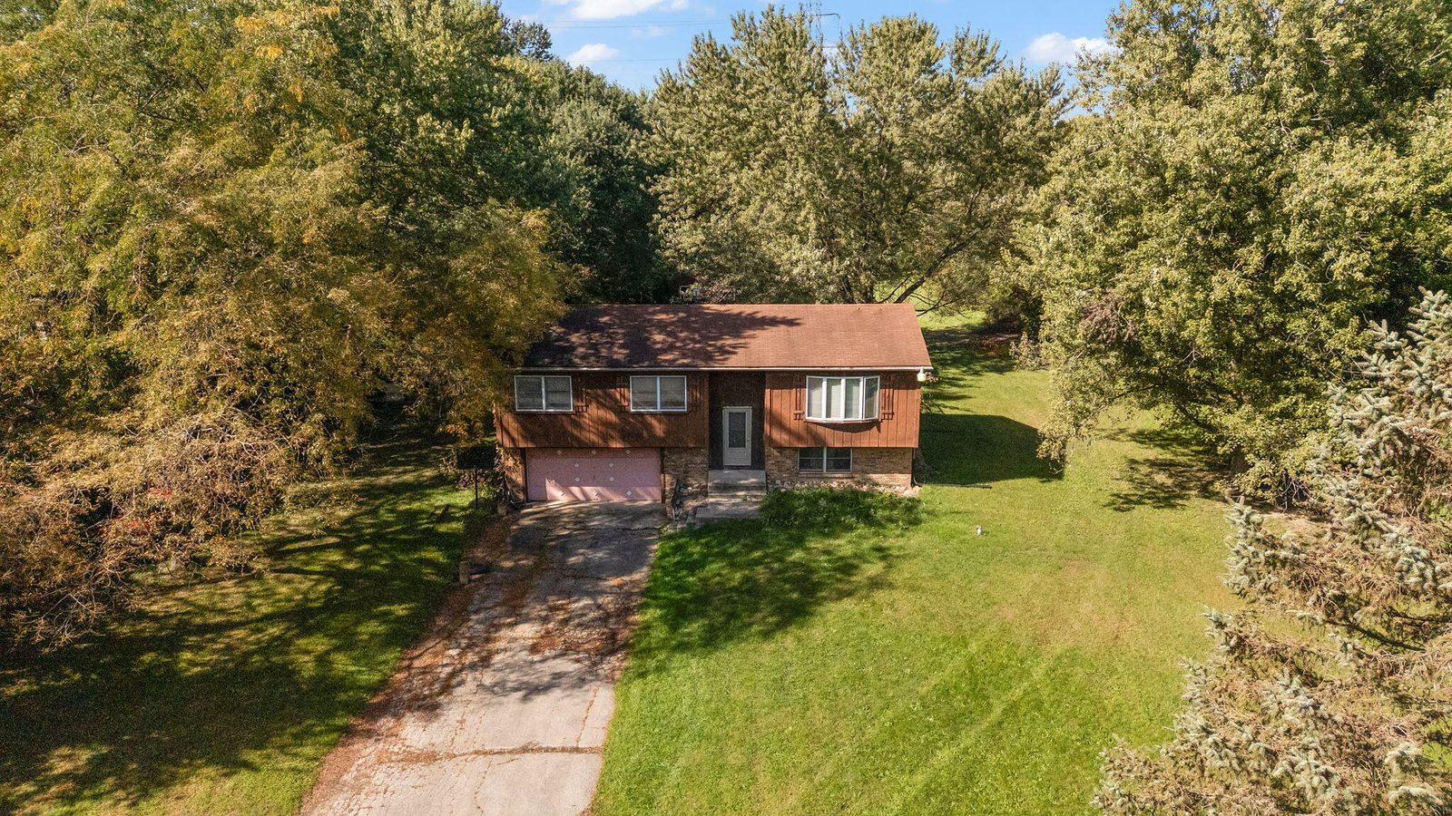 938 N 400 photo 21