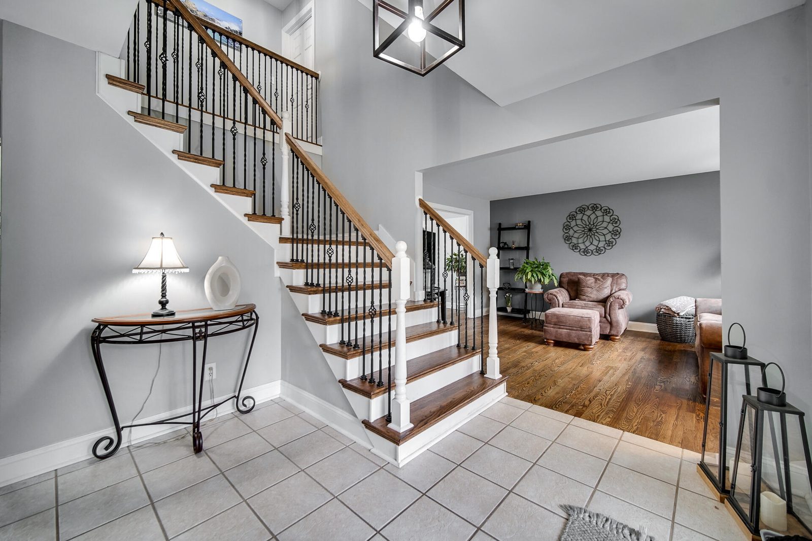 1517 Knighthood Drive photo 3
