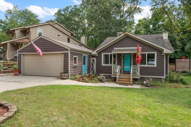 2501 Roslyn Trail