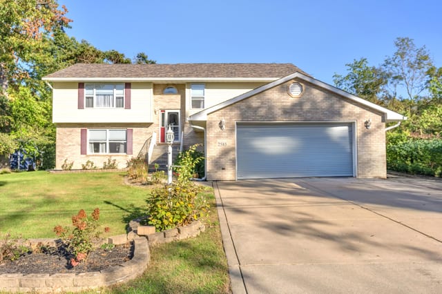 2585 Blake Road